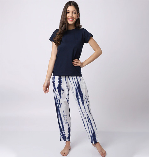 Women Navy Blue & White Tie and Dye Cotton Night suit